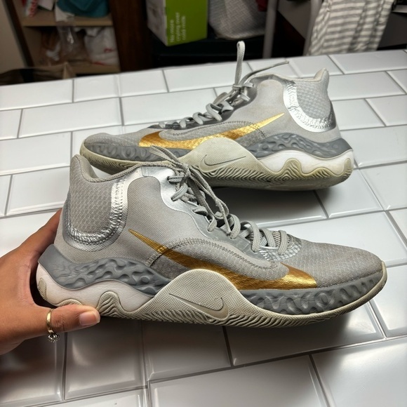 Nike Renew Elevate 'Metallic Silver Gold size 12 - Picture 3 of 12